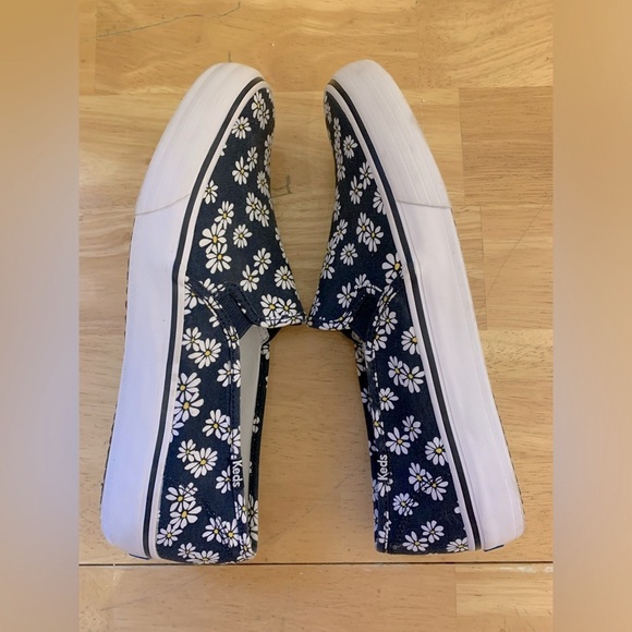 Keds flowered slip on shoes with dream foam soles - Picture 4 of 6